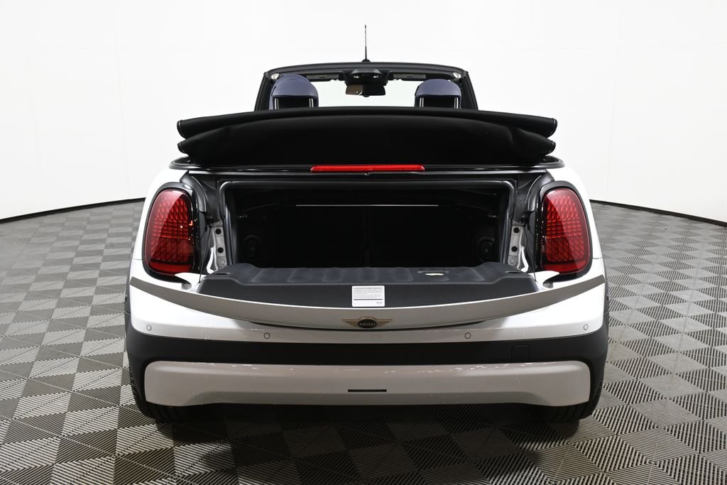 New 2026 White MINI  image 31