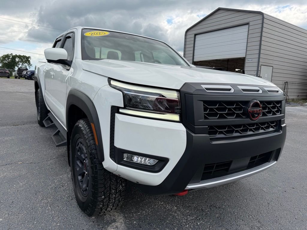 Used 2025 White Nissan PRO-4X image 41