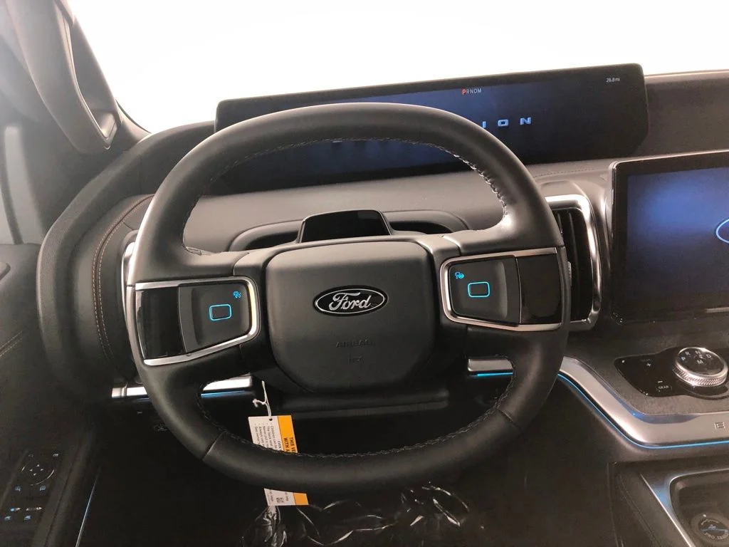 New 2026 Star White Metallic Tri-Coat Ford Tremor® image 6