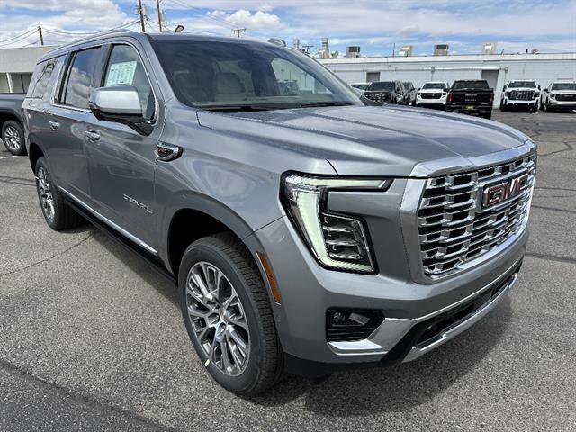2026 GMC Yukon Denali AWD's photo