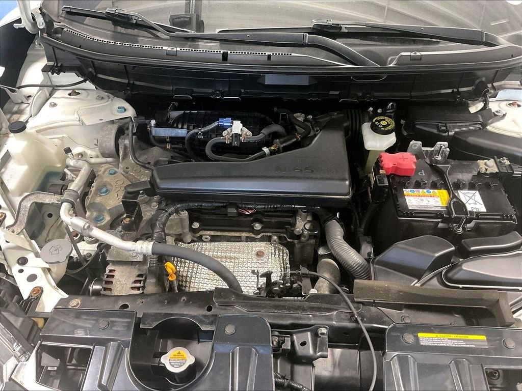 Used 2020 White Nissan S image 34
