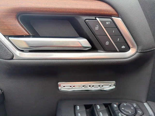 Used 2023 Red GMC Denali image 12