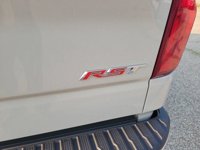 New 2026 White Sands Chevrolet RST image 27