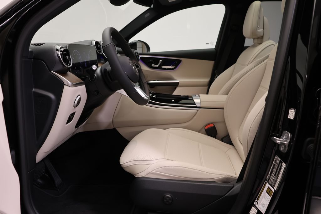 New 2026 Black Mercedes-Benz GLC 300 image 35