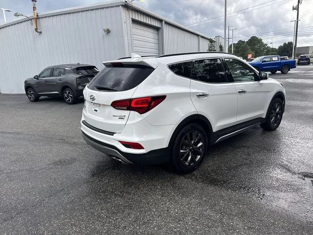 Used 2018 White Hyundai 2.0T Ultimate image 5