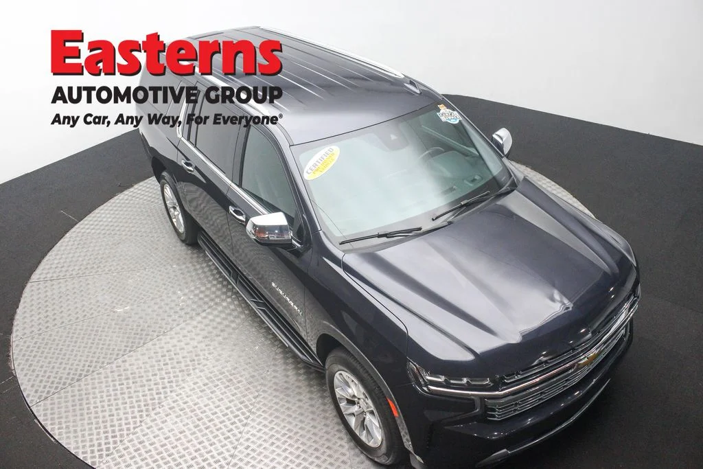 Used 2023 Gray Chevrolet Premier image 3