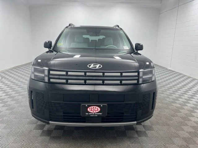 Used 2026 Black Hyundai SEL image 3