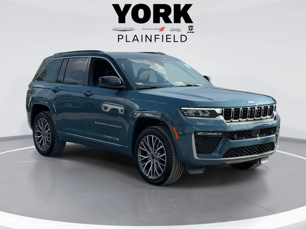 New 2027 Steel Blue Paint Jeep Summit image 3