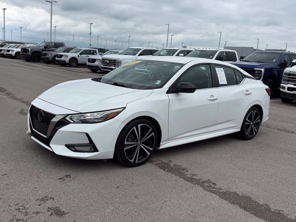 Used 2021 White Nissan SR image 38