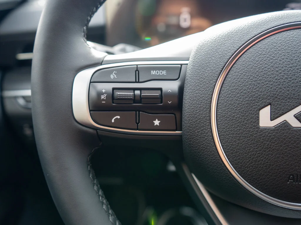 New 2027 Aurora Black Pearl Kia GT-Line image 19