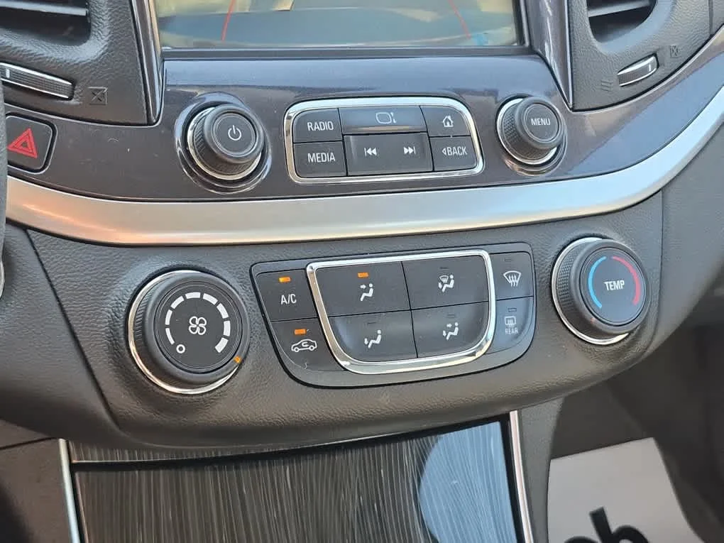 Used 2019 Blue Velvet Metallic Chevrolet LS image 15