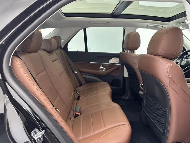 New 2026 Obsidian Black Metallic Mercedes-Benz GLE 350 image 19