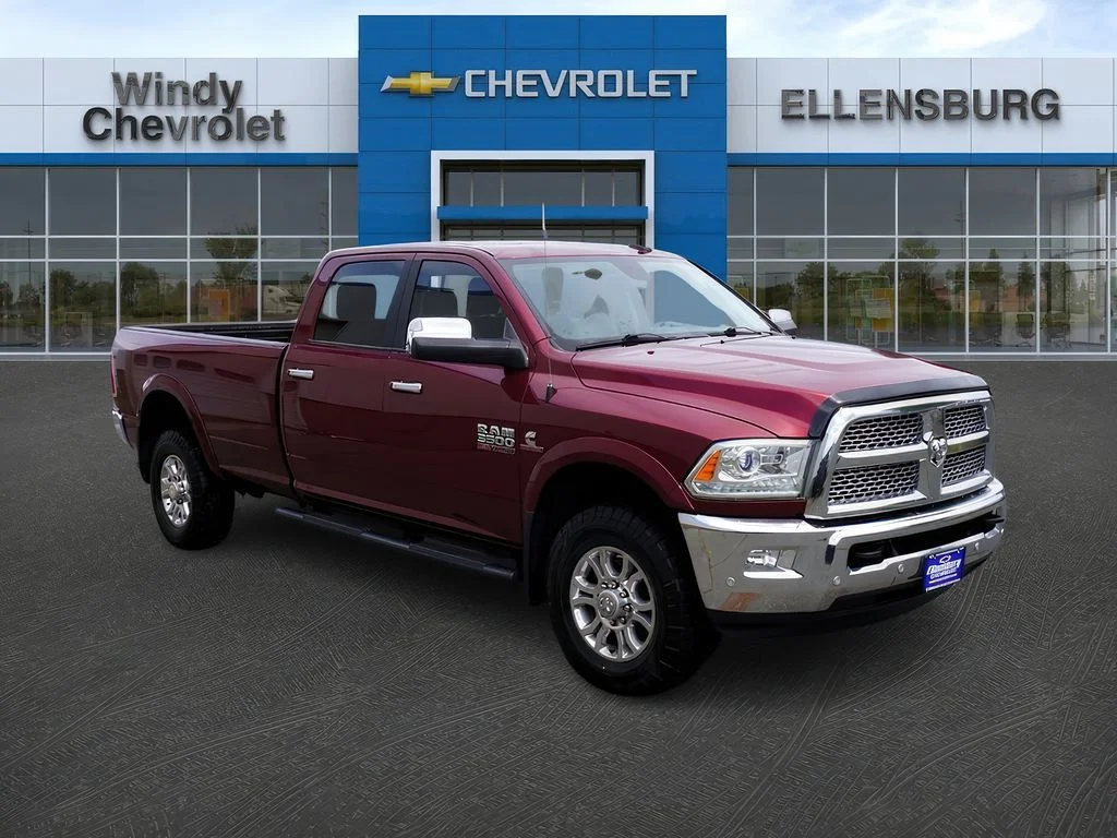 2017 RAM 3500 Laramie 4X4 Crew Cab LWB's photo