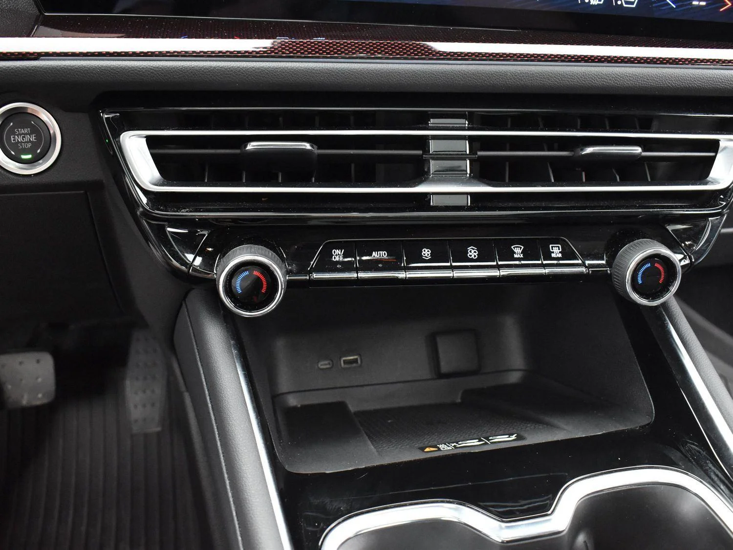 Used 2024 Sterling Gray Metallic Chevrolet RS image 26