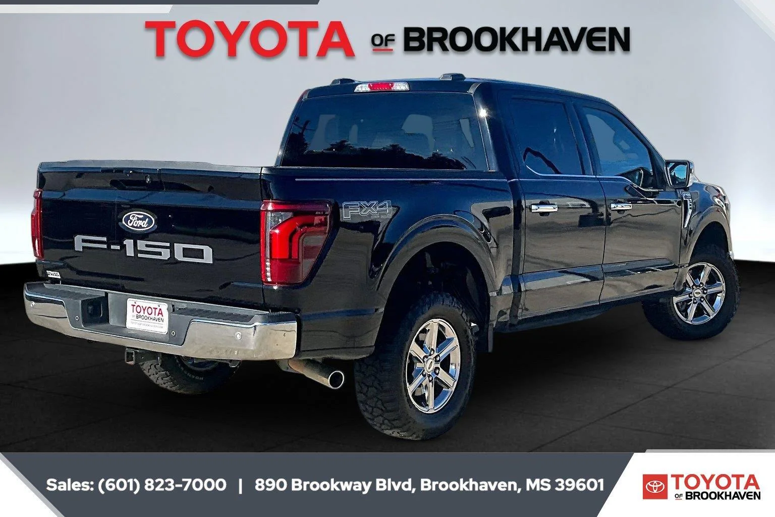 Used 2025 Agate Black Ford LARIAT image 11