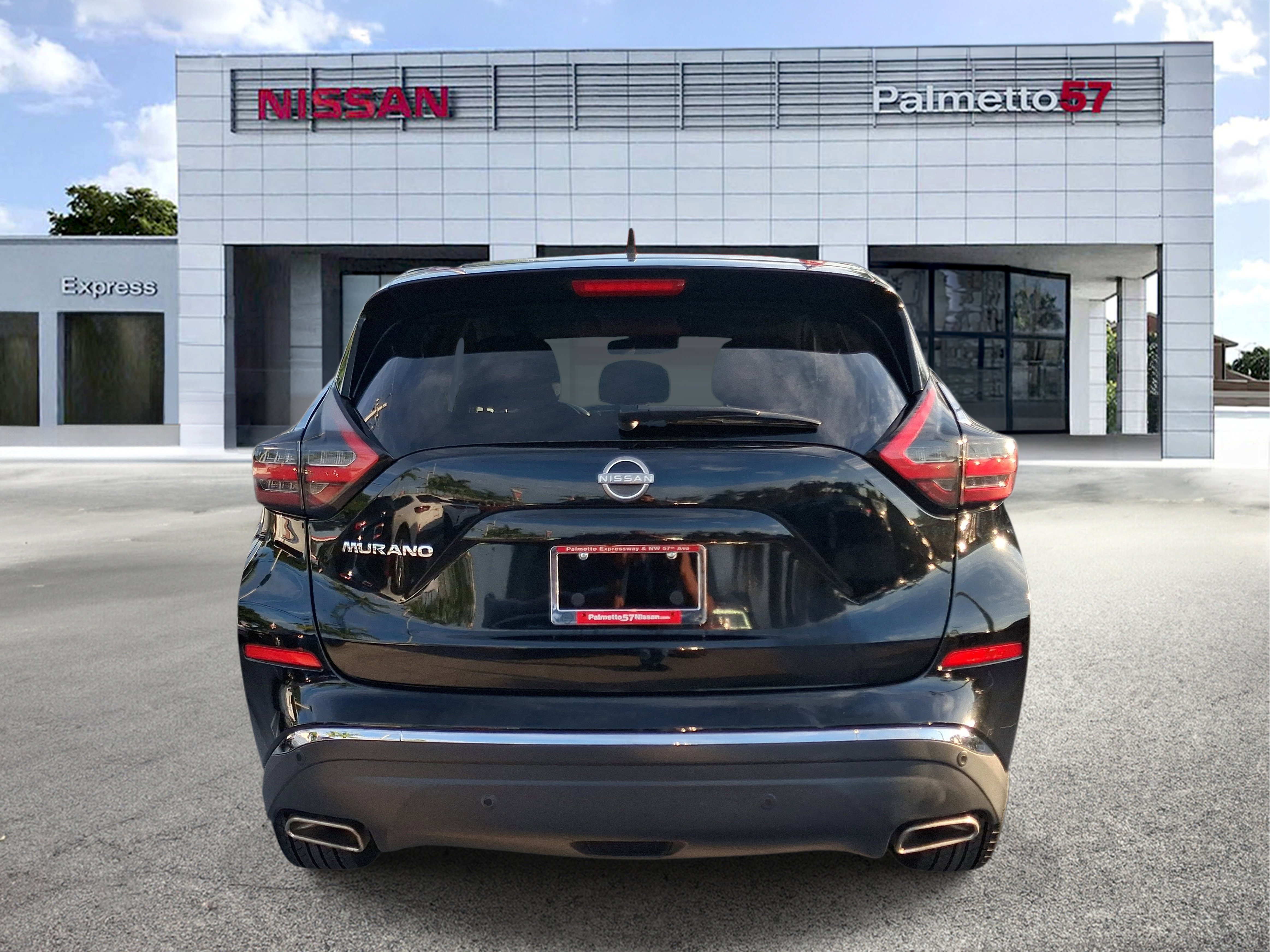 Used 2023 Black Nissan S image 5