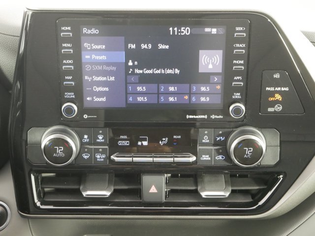 Used 2020 Midnight Black Metallic Toyota LE image 20