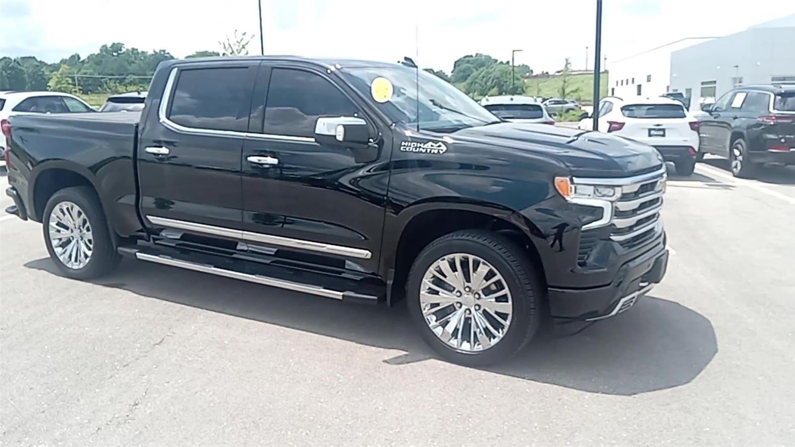 Certified 2025 Chevrolet Silverado 1500 High Country with VIN 1GCUKJEL3SZ285604 for sale in Kansas City