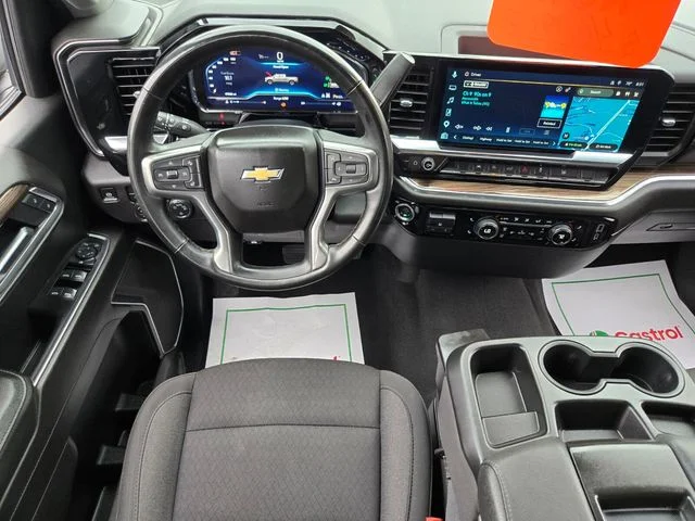 Used 2025 Gray Chevrolet LT image 13