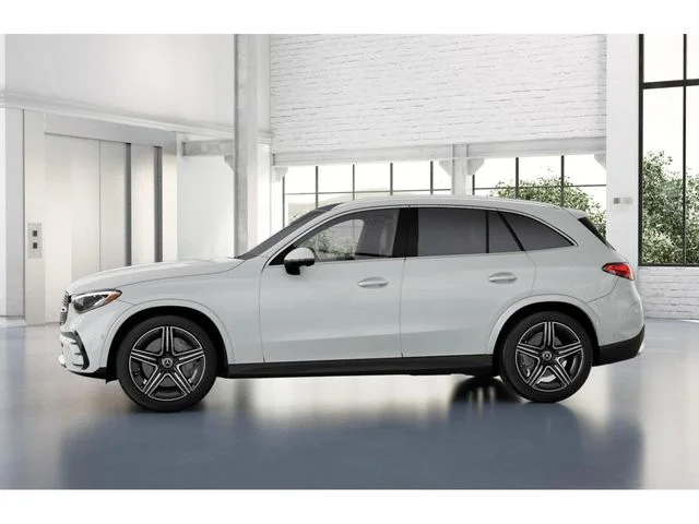 Used 2026 White Mercedes-Benz GLC 300 image 36