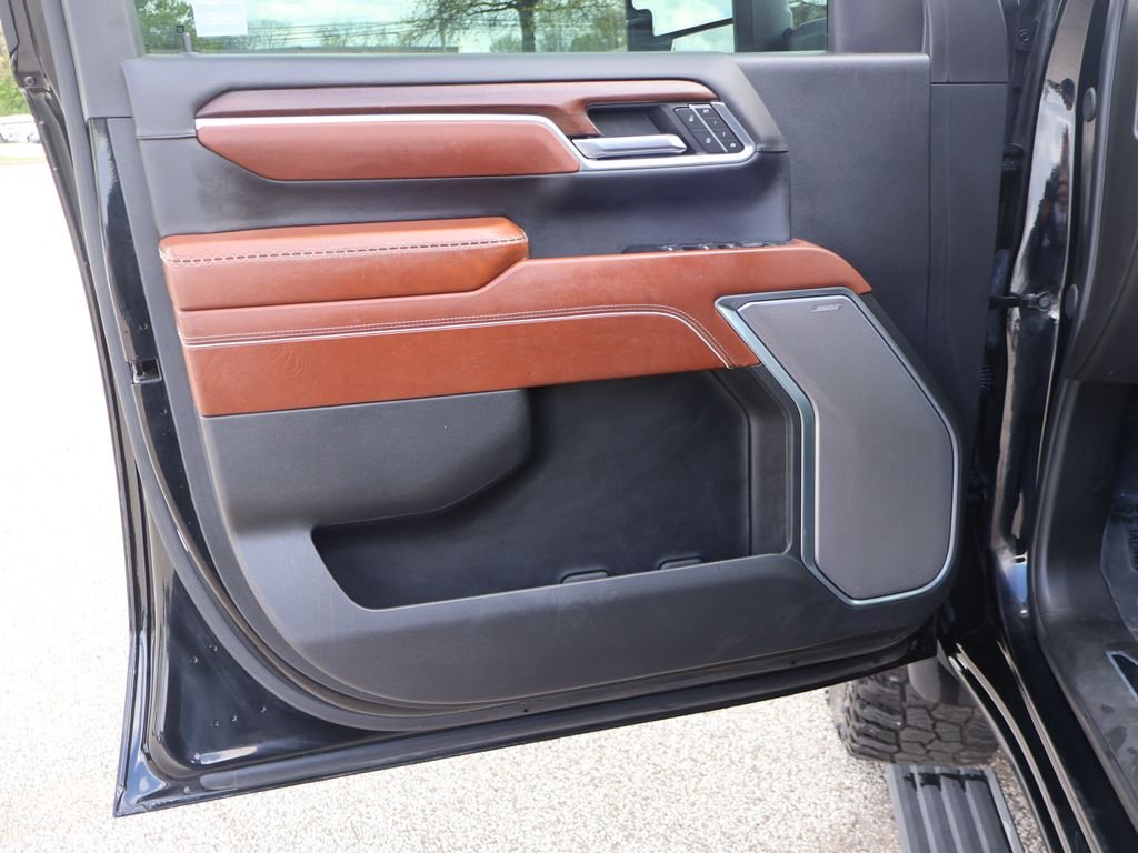 Used 2024 Black GMC Denali Ultimate image 25