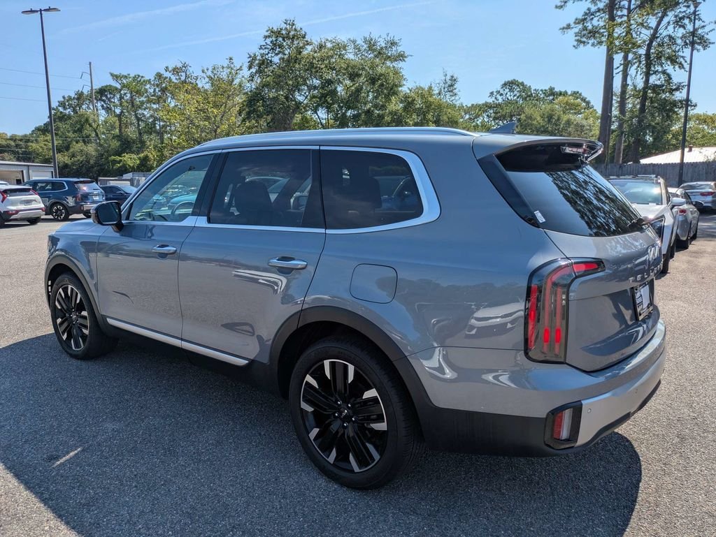 Used 2024 Silver Kia SX-Prestige image 6
