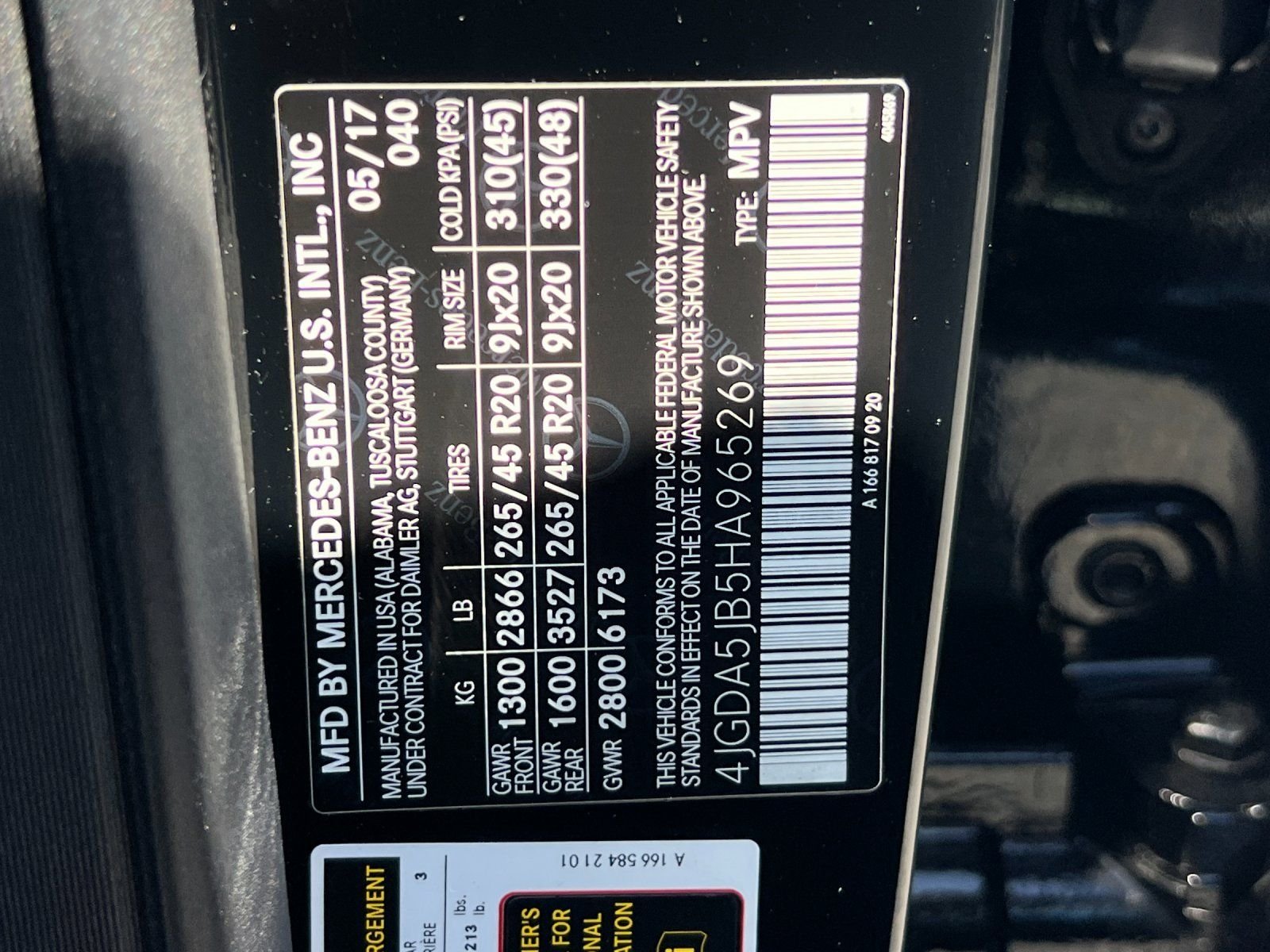 Used 2017  Mercedes-Benz GLE 350 image 29