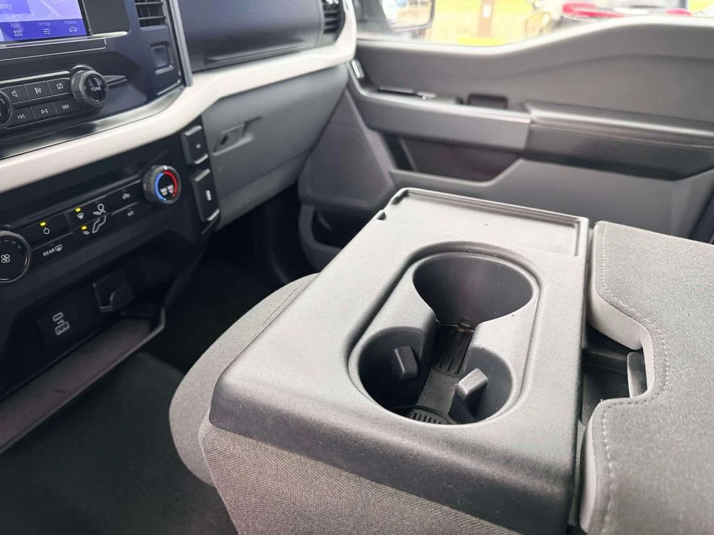 Used 2023 White Ford XLT image 25