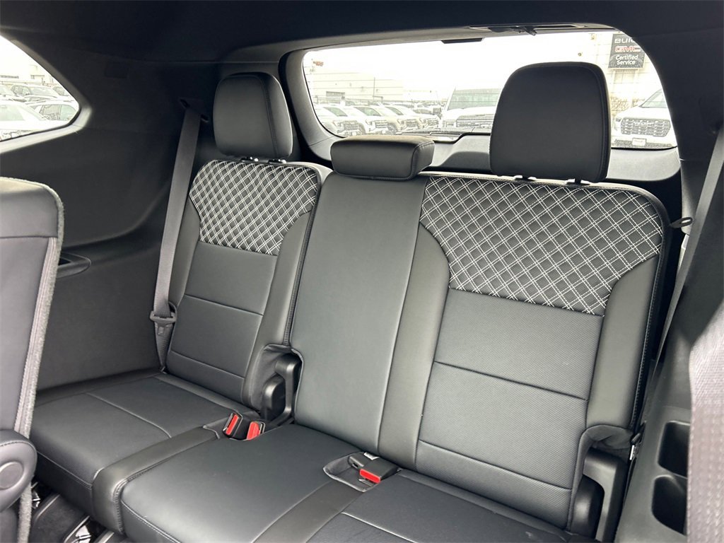 2026 GMC ACADIA - Image 33