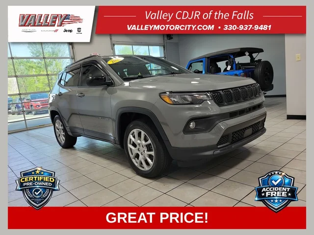 2023 Jeep Compass Latitude Lux