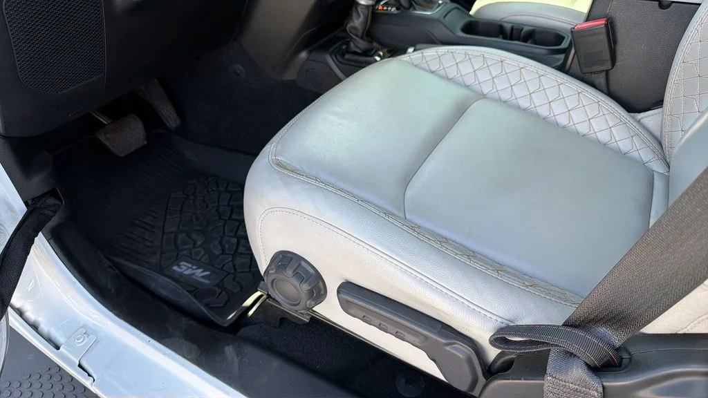 Used 2021 White Jeep Unlimited Sahara High Altitude image 19