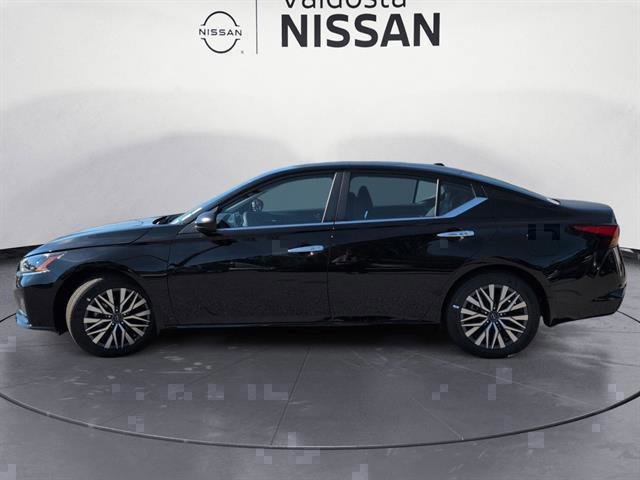 New 2025 Super Black Nissan SV image 10