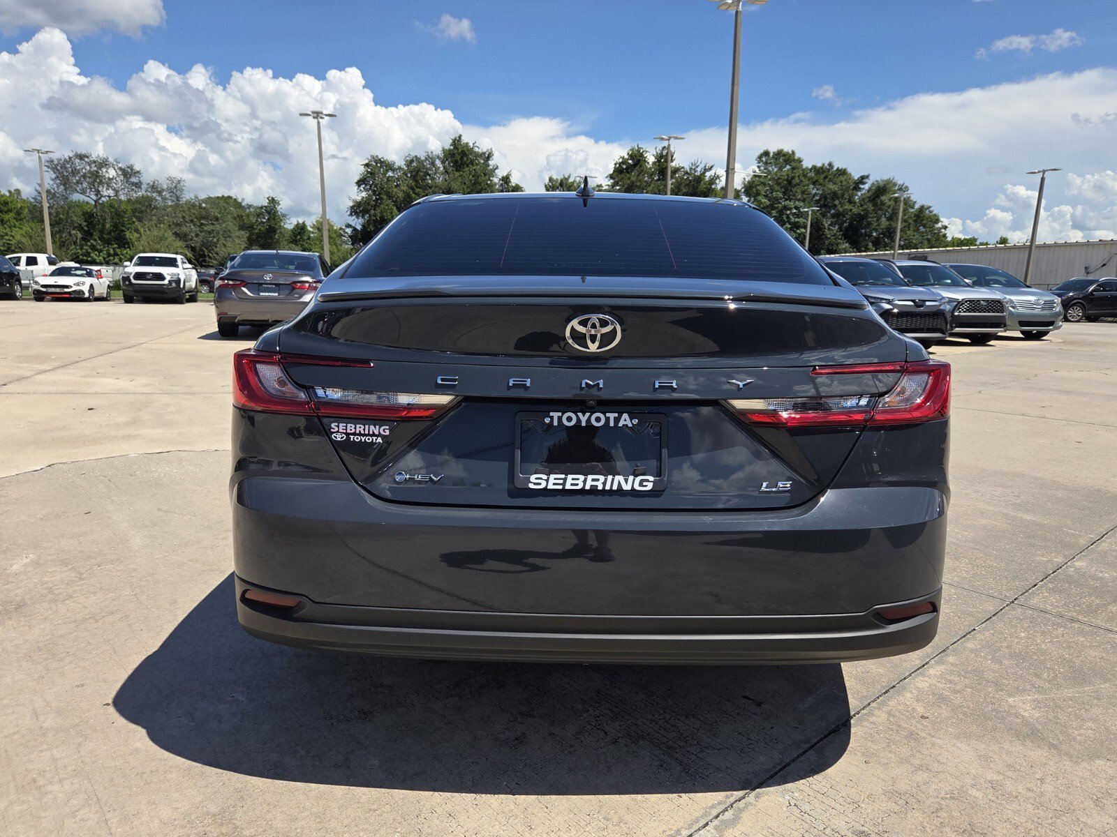 Used 2025 Underground Toyota LE image 7