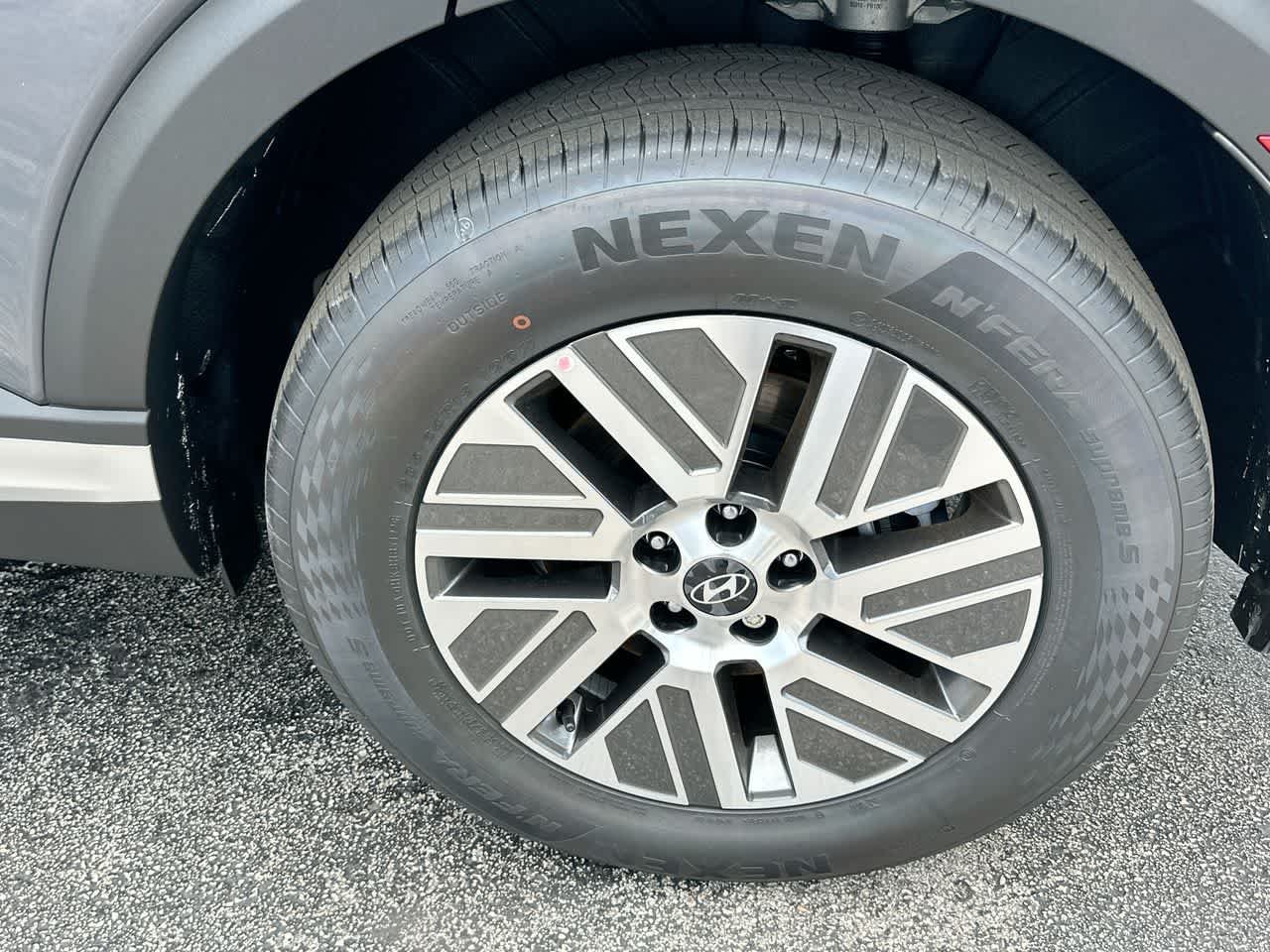 New 2026 Ecotronic Gray Pearl Hyundai Blue SEL Premium 8P image 11