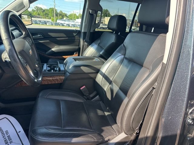 Used 2019 Gray Chevrolet Premier image 8