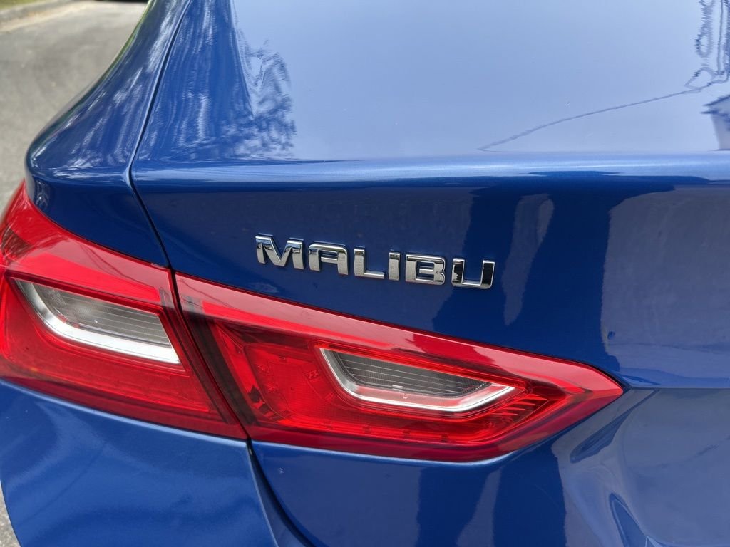 Used 2023 Blue Chevrolet LT image 25