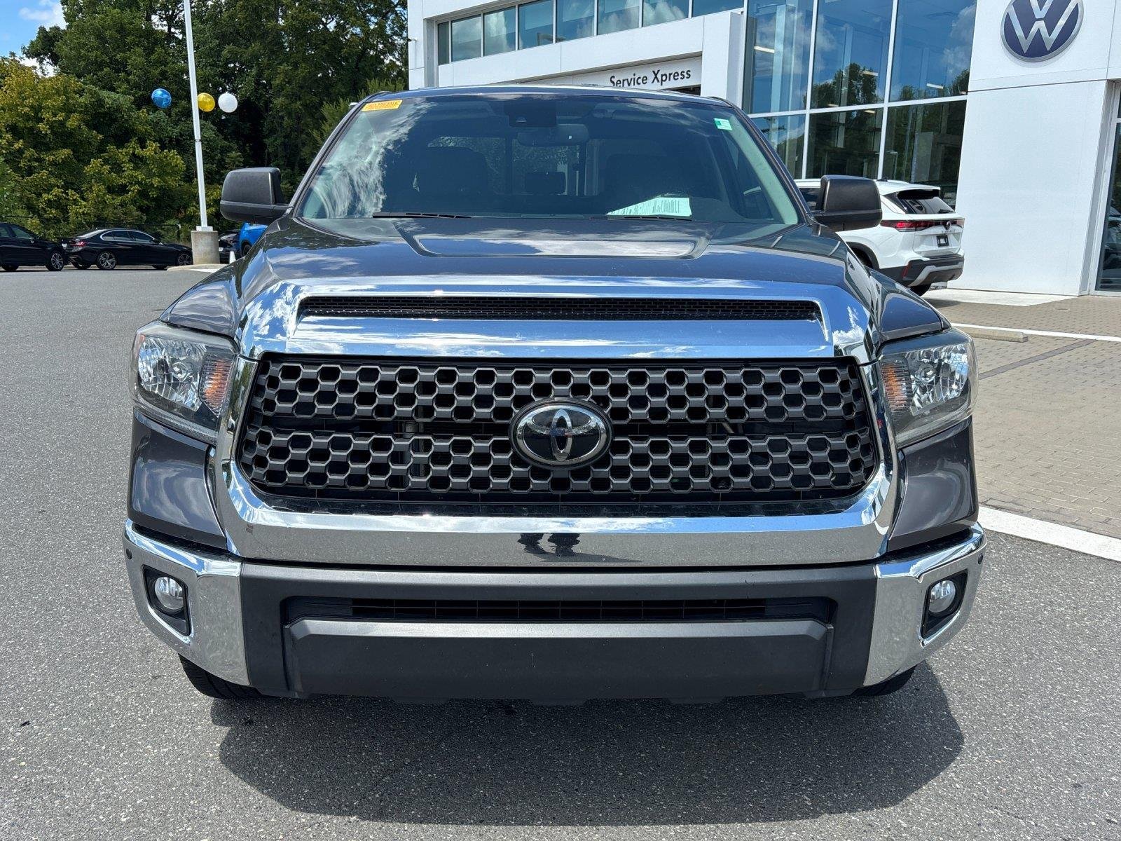 Used 2021 Magnetic Gray Metallic TOYOTA SR5 image 8