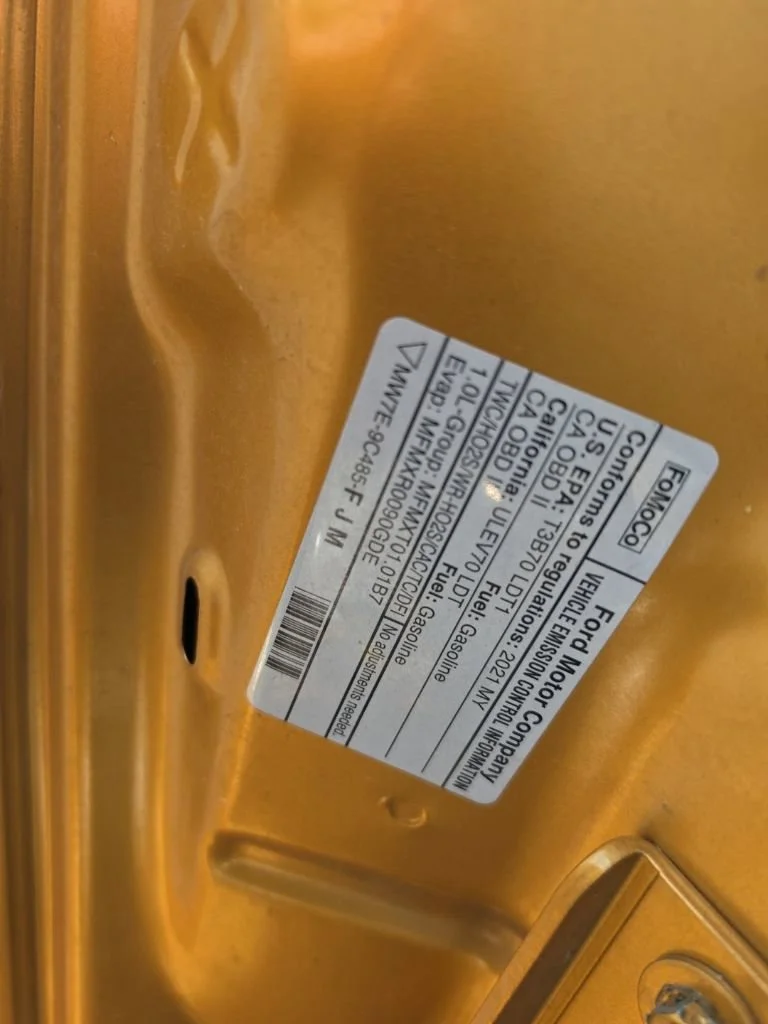 Used 2021 Yellow Ford S image 10