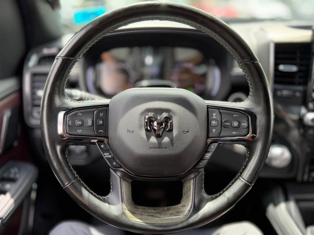 Used 2025 White Ram Limited image 9