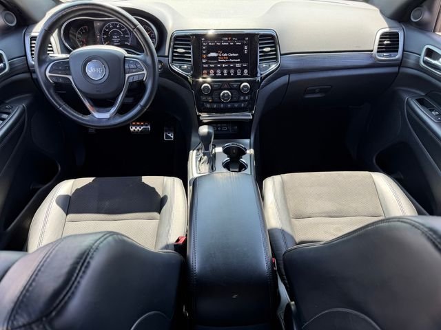 Certified Used 2022 White Jeep Laredo X image 14