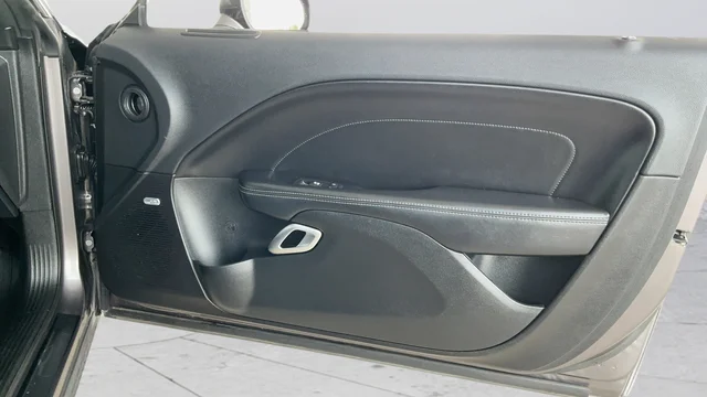 Used 2016 Gray Dodge R/T image 20