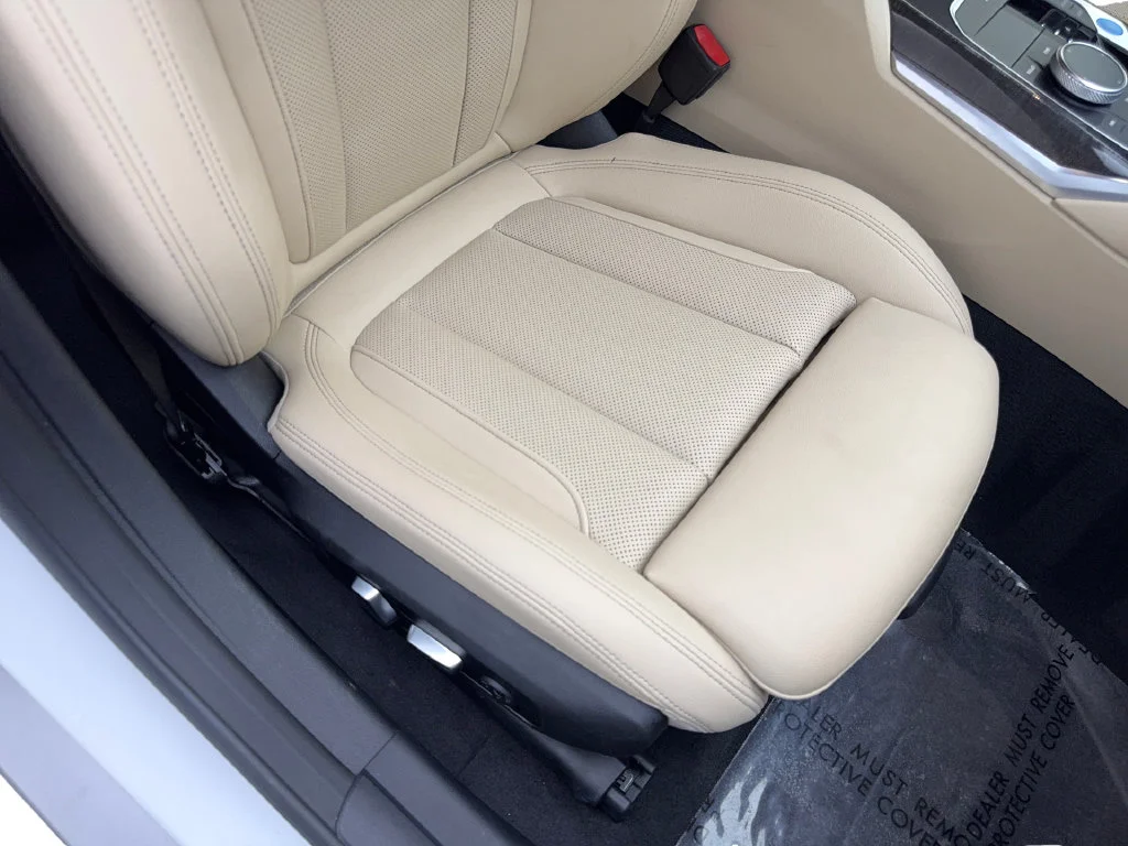 Used 2024 White BMW eDrive35 image 49