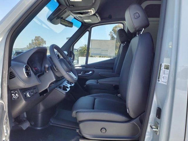 New 2024 Gray Mercedes-Benz Cargo 144 WB image 14