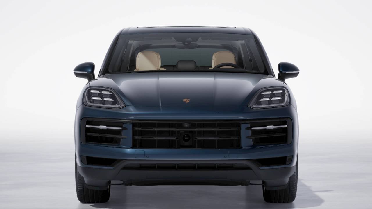 New 2026 Algarve Blue Metallic Porsche  image 8