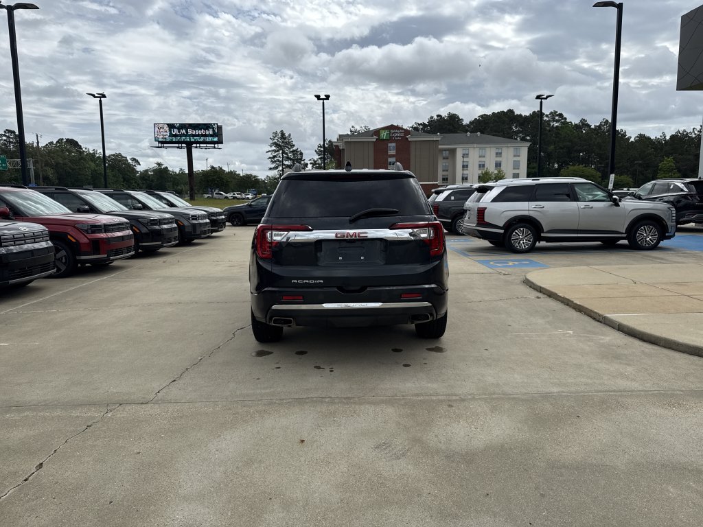 Used 2021 Green GMC Denali image 6