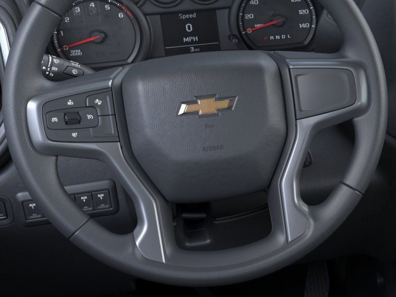New 2026 Summit White Chevrolet WT image 19