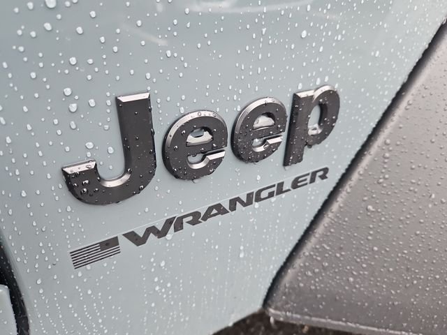 New 2026 Anvil Clear-Coat Exterior Paint Jeep Sport image 26