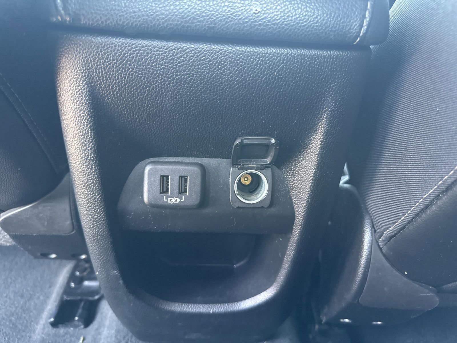 Used 2022 Black Chevrolet ZR2 image 17