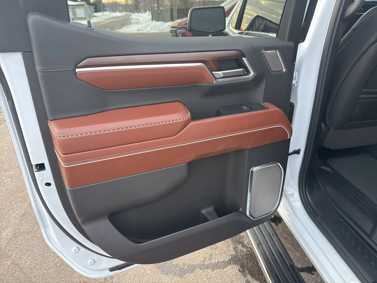 2026 GMC Sierra 1500 Denali Ultimate - Photo 16