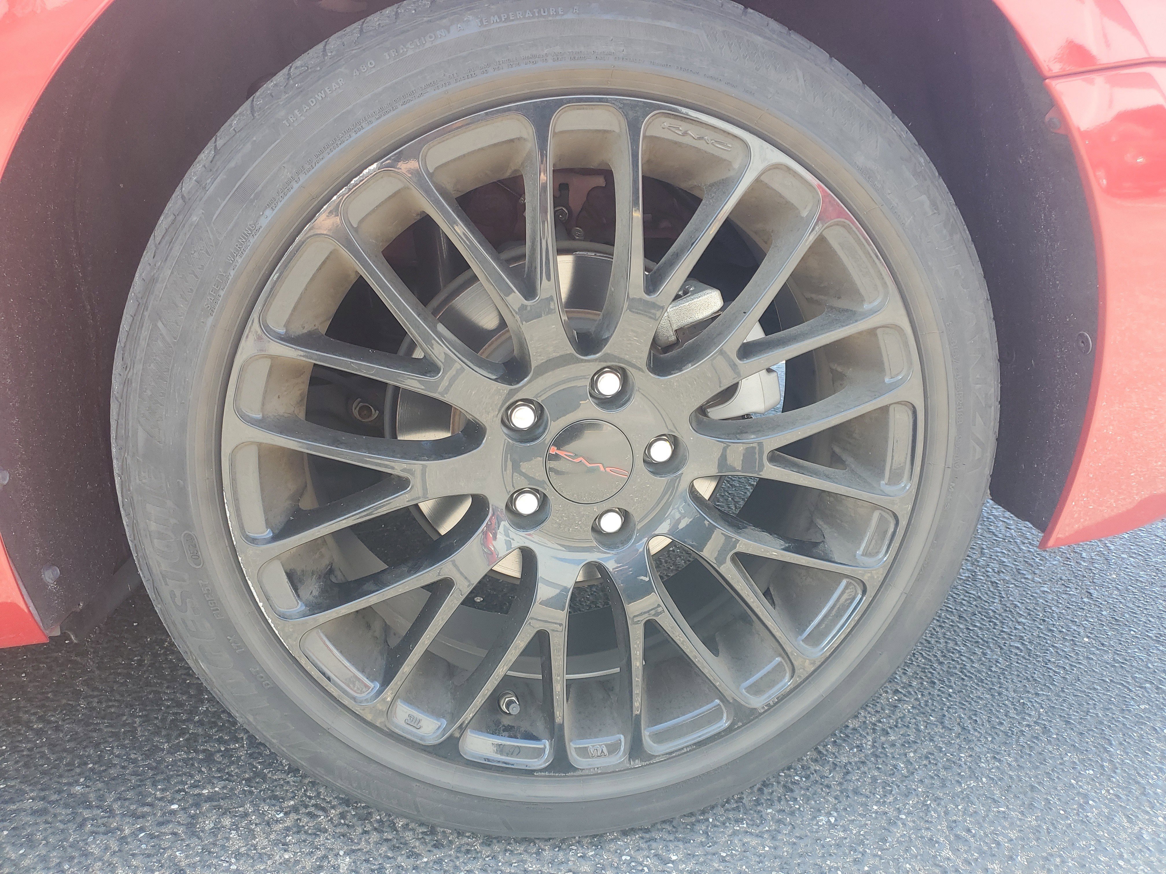 Used 2024  Toyota SE image 4